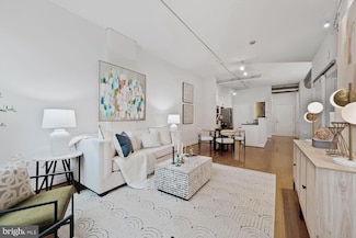 2020 12th St NW Unit 217, Washington, DC 20009