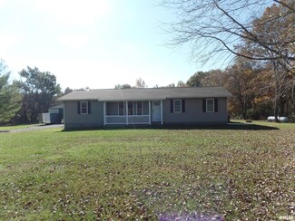485 Smith Rd, Carrier Mills, IL 62917
