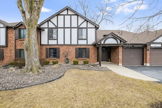 11151 Cottonwood Dr Unit 19C, Palos Hills, IL 60465