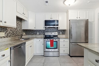 356 Neponset St Unit E, Canton, MA 02021