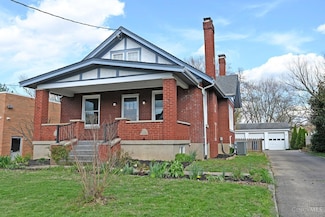 5674 Kenwood Rd, Cincinnati, OH 45227