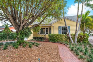 302 N Palmway, Lake Worth, FL 33460