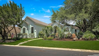 15 Three Lakes Dr, San Antonio, TX 78248