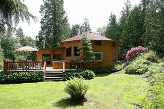 8957 Frost Rd, Sumas, WA 98295