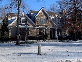 515 Shadow Oaks Dr, Meadville, PA 16335