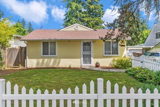13548 Ashworth Ave N, Seattle, WA 98133