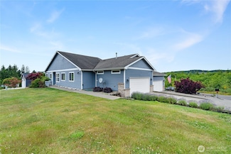 301 Brant Ln, Hoquiam, WA 98550