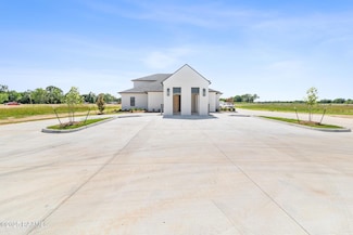 1102 Apollo Rd, Scott, LA 70583