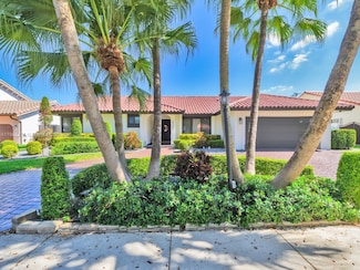 8425 NW 165th Terrace, Hialeah, FL 33016