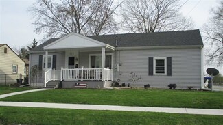 512 W Summit St, Delphi, IN 46923