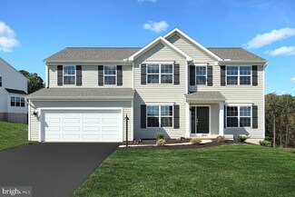 37 Preserve Ln, Bloomsburg, PA 17815