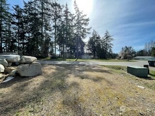 1122 Ridgeway Dr, Oak Harbor, WA 98277
