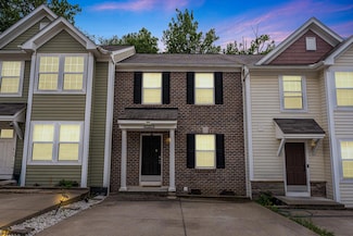 122 Auburn Dr, Morgantown, WV 26501