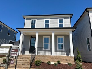 35 Banning Dr, Pittsboro, NC 27312