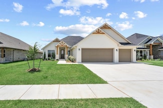 5001 Vine Cliff Rd, Mustang, OK 73064