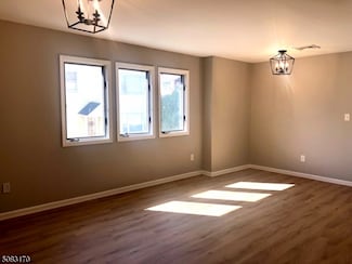 301 Bloomfield Ave, Nutley, NJ 07110