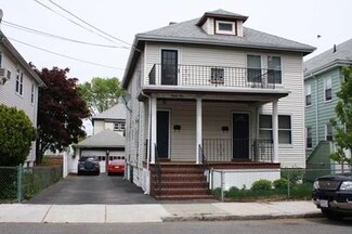 79 2nd St, Medford, MA 02155
