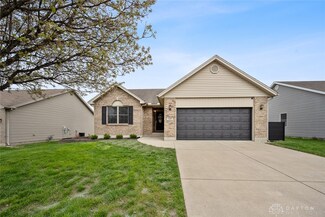 608 Meadowview Ct, Franklin, OH 45005