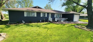 1463 Missouri Rd, Iola, KS 66749
