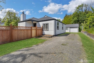 337 100th St S, Tacoma, WA 98444