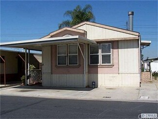 10550 Dunlap Crossing Rd Unit 15, Whittier, CA 90606