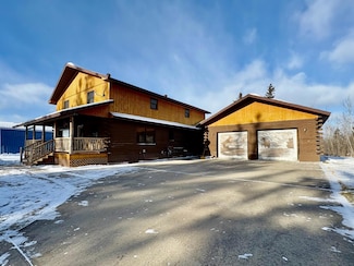 708 2nd St NW, Baudette, MN 56623