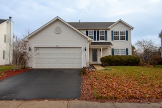 2704 Carlsbad Cir, Aurora, IL 60503