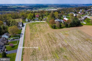 427 Hempfield Hill Rd, Columbia, PA 17512