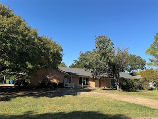 125 Redwood Dr, Lewisville, TX 75077