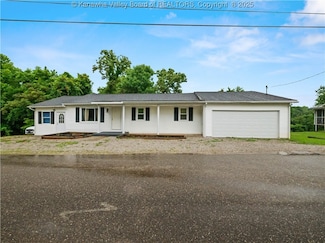 67 Silver Hills Rd, Ravenswood, WV 26164