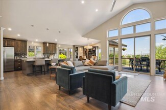6826 W Mcmullen St, Boise, ID 83709