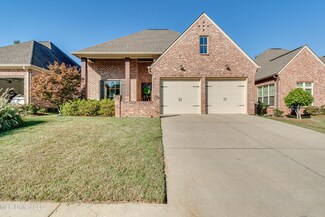 111 Bleu Dr, Ridgeland, MS 39157