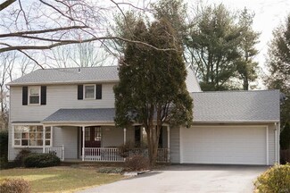 380 Wedgewood Dr, Easton, PA 18045