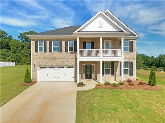 304 Valley Oak Dr, Belton, SC 29627