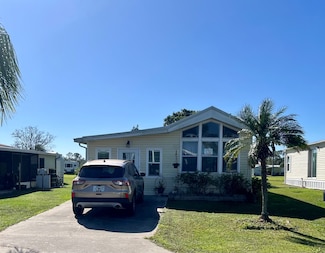 1640 S Scenic Hwy Unit 28, Frostproof, FL 33843