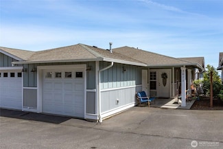 3611 Portage Ln Unit F2, Anacortes, WA 98221
