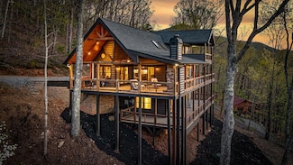 715 Ripshin Mountain Rd, Blue Ridge, GA 30513