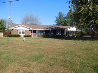 7628 S State Road 162, Ferdinand, IN 47532
