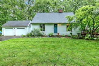 225 Rocky Mountain Rd, Southbury, CT 06488