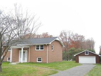 3005 46th St SW, Canton, OH 44706