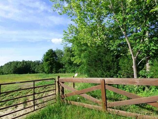 13772 E 650 S, Loogootee, IN 47553