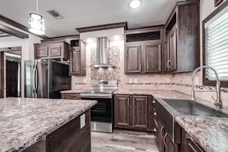 276 County Road 3708, Splendora, TX 77372