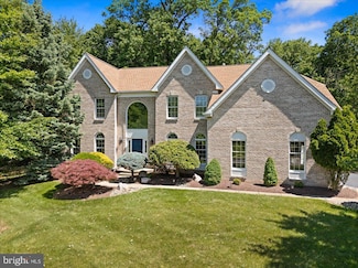19 Pickering Dr, Trenton, NJ 08691