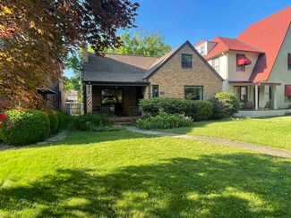 320 12th Ave, Huntington, WV 25701