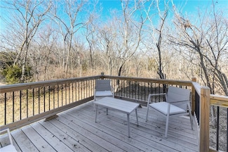 22404 W 76th St, Shawnee, KS 66227