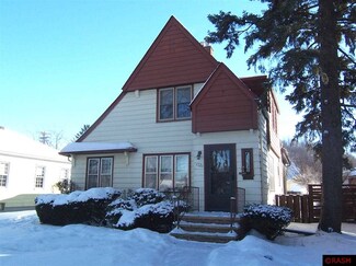 1721 N Broad St, Mankato, MN 56001