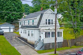300 Lynn St, Peabody, MA 01960