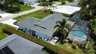 1132 SE Oriental Ave, Port Saint Lucie, FL 34952