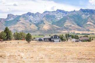 724 Thorpe Dr, Spring Creek, NV 89815