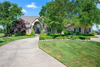 6440 Aberdeen Ln, Medina, OH 44256